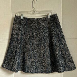 Ann Taylor women’s wool blend lined flare skirt, Size 10, navy/tan